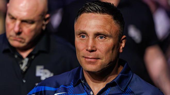 Gerwyn Price prepares for action
