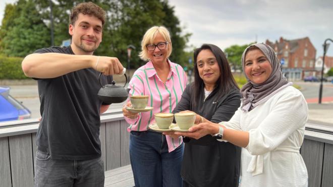 Tea-themed Otley Run fundraiser for neonatal equipment