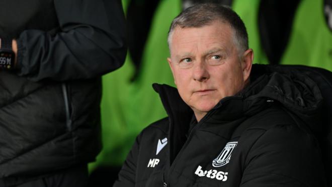Robins Sets Promotion Target for Stoke City