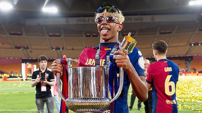 Lamine Yamal Barcelona Star Rejects Lionel Messi Comparisons BBC Sport