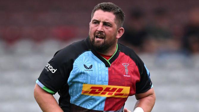 Wyn Jones on the field during a Harlequins pre-season game