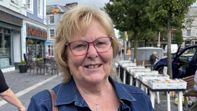 Marilyn Humphreys