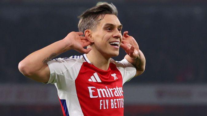 Leandro Trossard celebrates after putting Arsenal ahead against Tottenham in the north London derby at Emirates Stadium