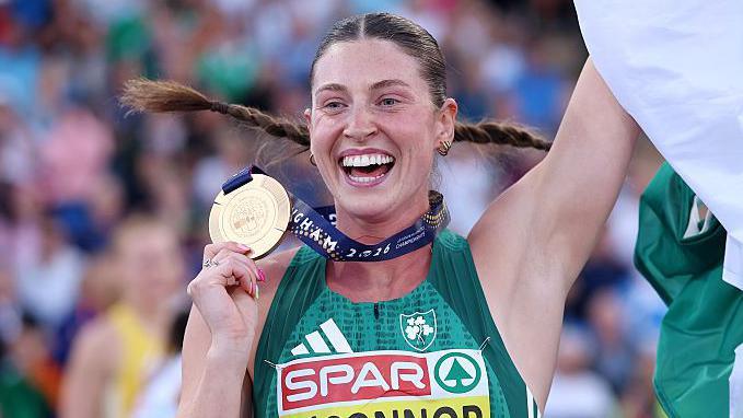 Kate O'Connor with her gold medal