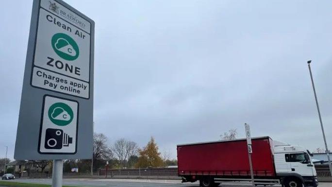 Sign for Clean Air Zone in Bradford