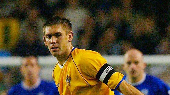 Dave Challinor in action for Stockport County versus Everton in an EFL Cup fixture in 2003