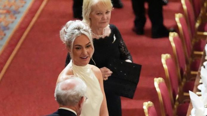 Charley Hull gets Trump golf invite at state banquet - BBC News