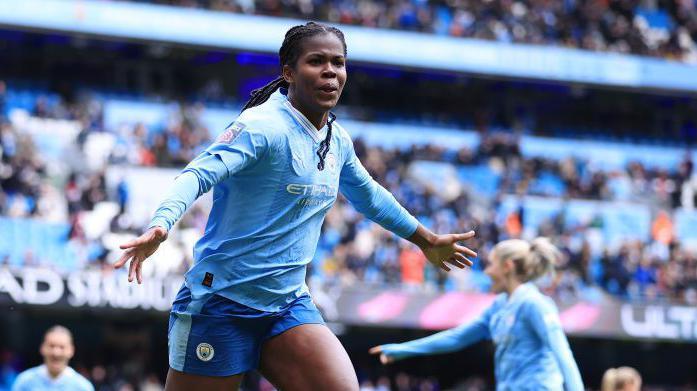 Khadija Shaw celebrates a goal