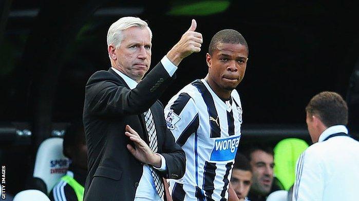 Alan Pardew and Loic Remy