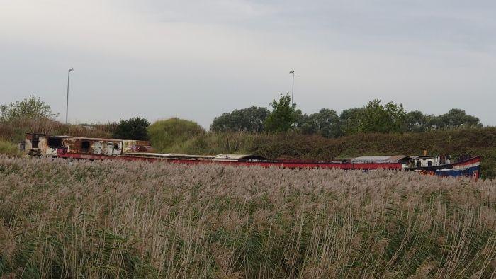 The Tosca barge