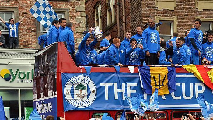 Wigan's FA Cup bus parade