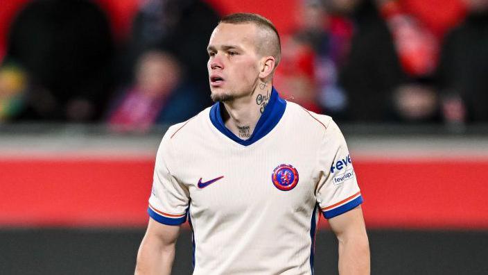 Chelsea's Mykhailo Mudryk in action in the Conference League