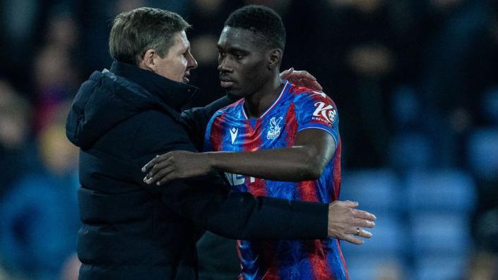 Oliver Glasner and Ismaila Sarr