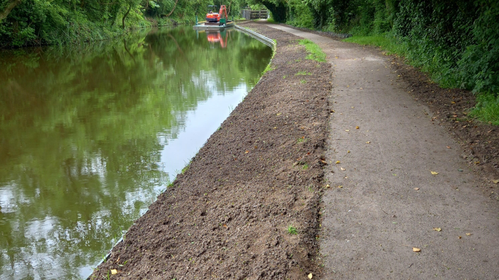 Grand Union Canal bank, in Leicester, repaired