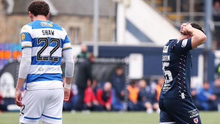 Lewis Stevenson dejected against Morton