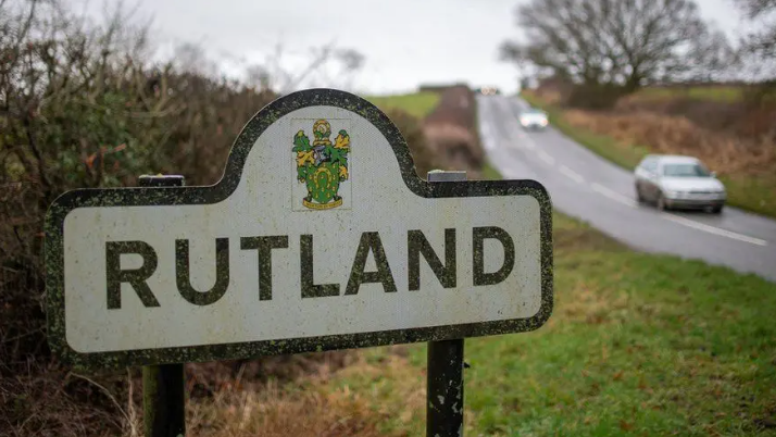 A Rutland roadside sign carrying the county's crest 