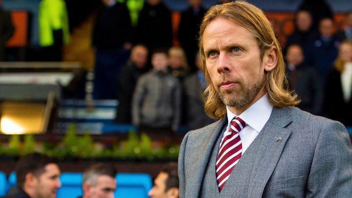 Austin MacPhee
