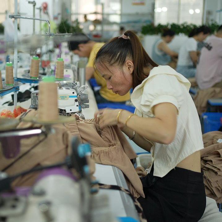 The BBC spoke with factory workers in Guangzhou's Panyu neighbourhood, the so-called "Shein village"