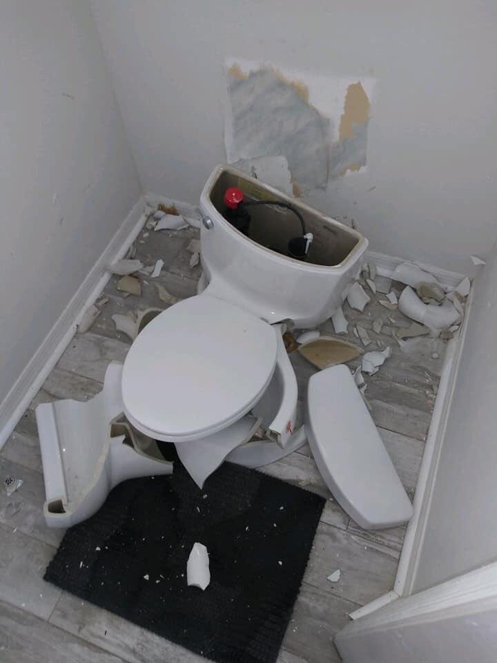 destroyed-toilet