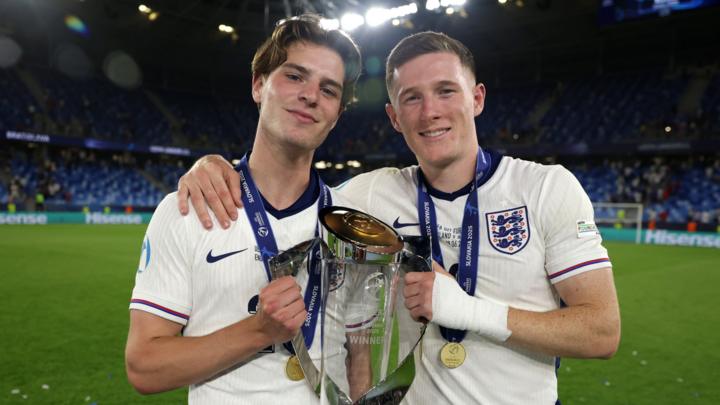 Alex Scott and Elliot Anderson