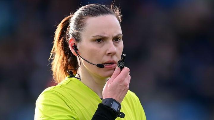 Northern Ireland referee Louise Thompson