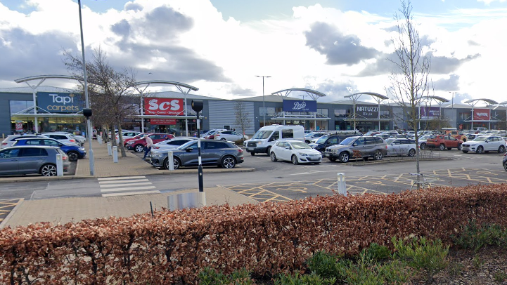 Straiton Retail Park