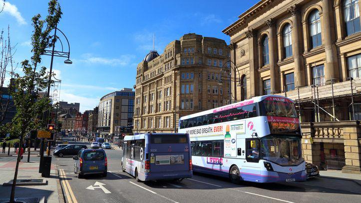 Buses in bradford