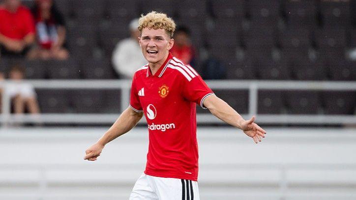 Manchester United's Jacob Devaney in action against Wrexham in Helsinki