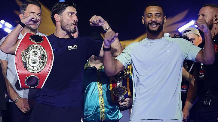 Josh Kelly and Caoimh Agyarko pose for photos