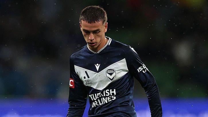 Joshua Rawlins of Victory controls the ball during the round four A-League Men match between Melbourne Victory and Melbourne City at AAMI Park, on November 08, 2025, in Melbourne, Australia.