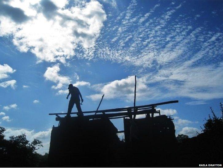 Roofing a hut