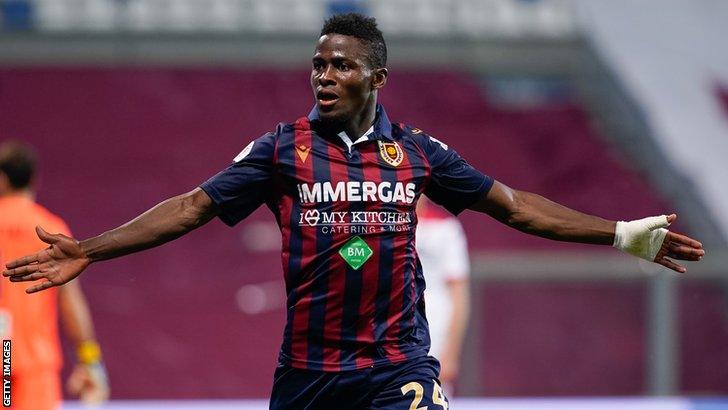 Augustus Kargbo celebrates a goal for Reggiana