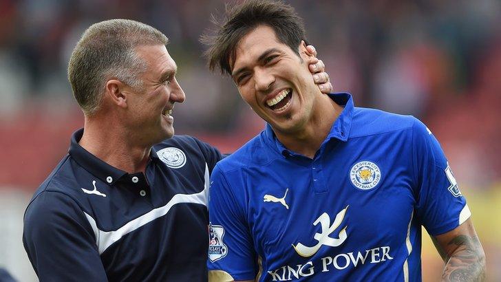 Nigel Pearson and Leonardo Ulloa