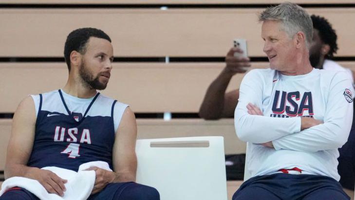 Steph Curry and Steve Kerr in conversation