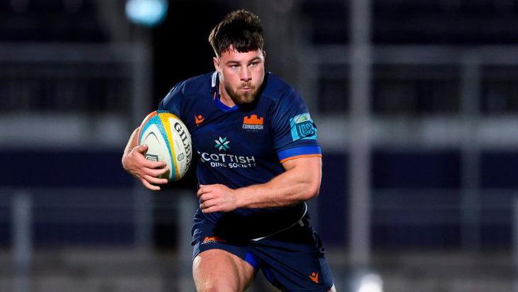 Edinburgh hooker Harri Morris