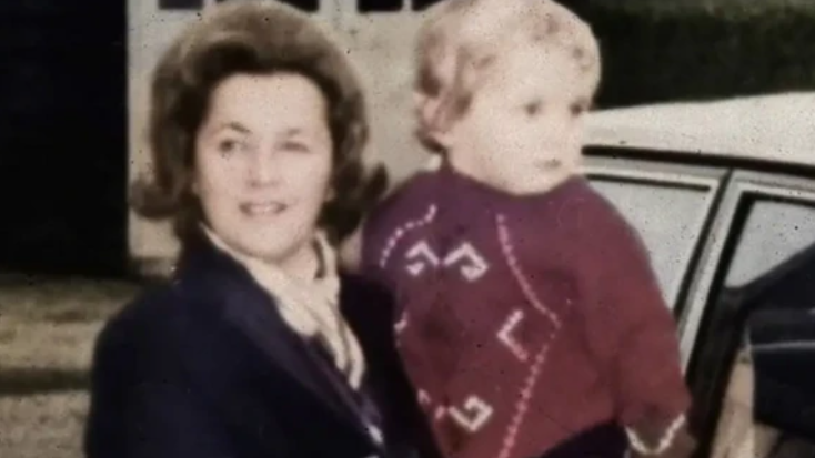 Renee NicRath agus a mac Anndra