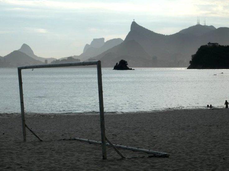 A football goal on Inga beach, Niteroi