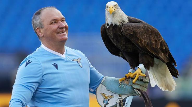 Juan Bernabe and Lazio's eagle mascot, Olimpia