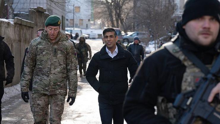 Rishi Sunak and Major General Gwyn Jenkins visiting Kyiv in January this year