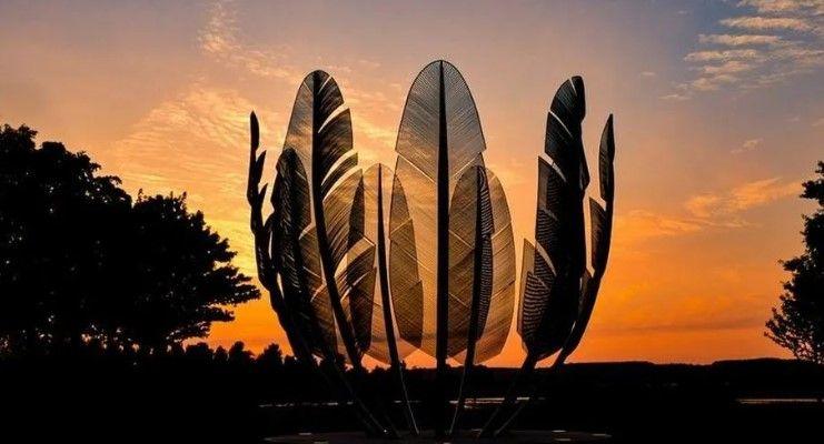 The 'Kindred Spirits' sculpture in Middleton, Co Cork, incorporated 6m tall feathers. 