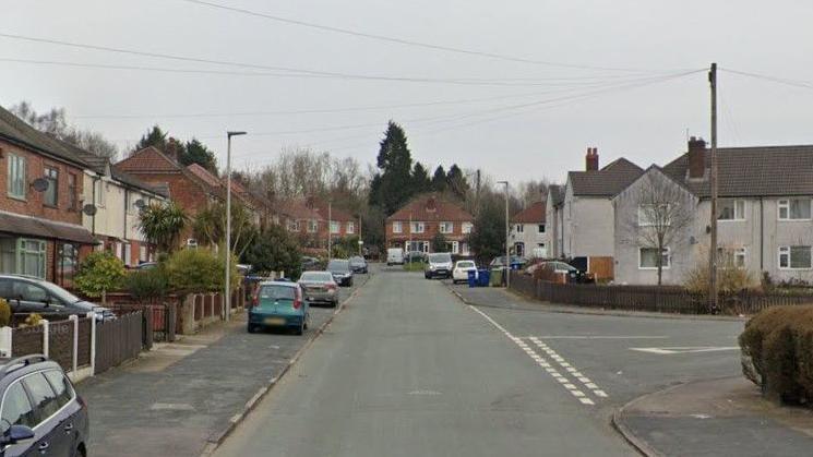 A google streetview of Oxford Road, Atherton