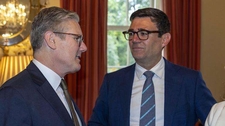 Keir Starmer (left) and Andy Burnham (right)