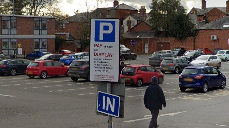 Sign for Hereford car park