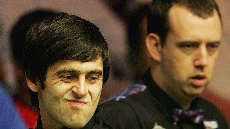 Ronnie O'Sullivan and Mark Williams, pictured in 2006 during the World Championship