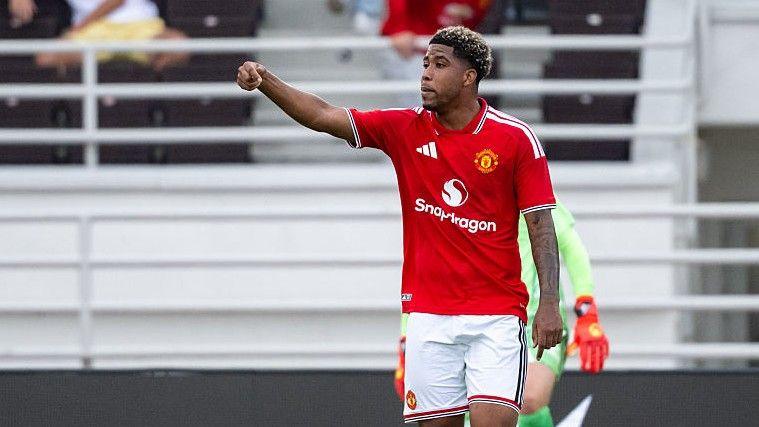 Manchester United midfielder Andrey Santos