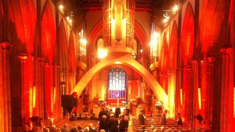 Llandaff Cathedral - guests arrive for WW1 service