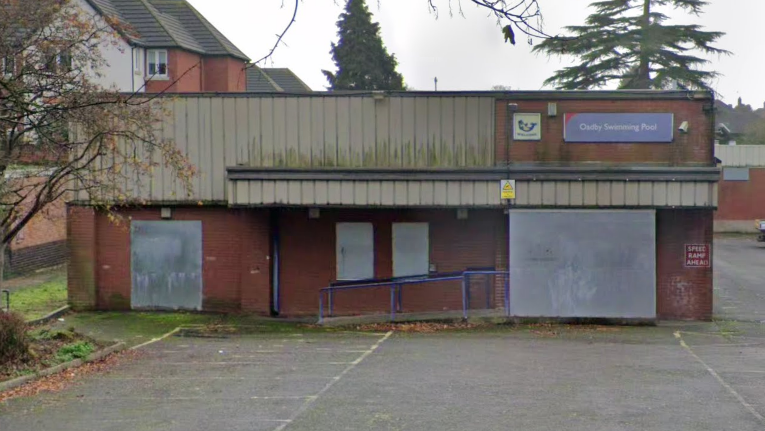 The derelict Oadby Swimming Pool building