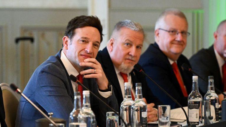 FAW CEO Noel Mooney (left)