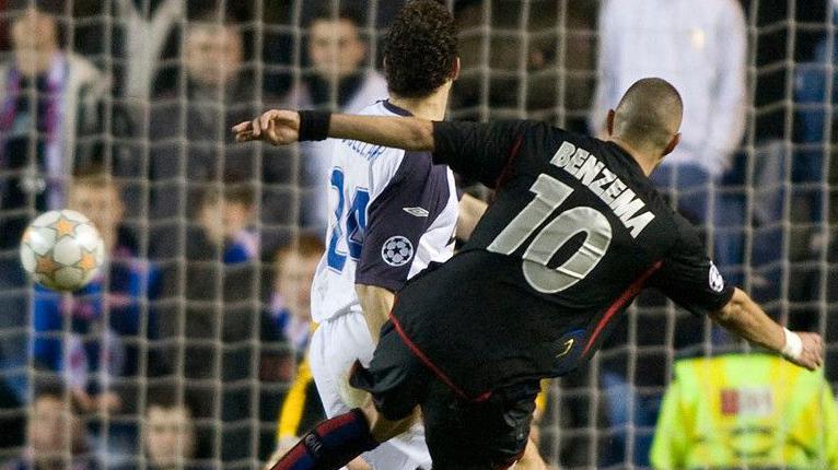 Karim Benzema scores against Rangers