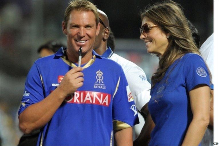 Shane Warne and Liz Hurley